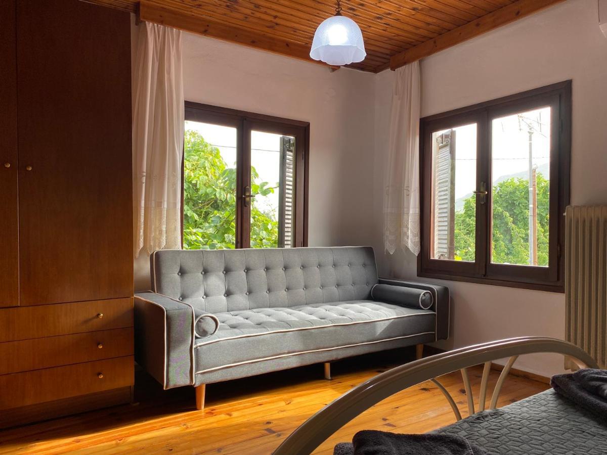 Sarakinas Farm House กาลัมปากา ภายนอก รูปภาพ